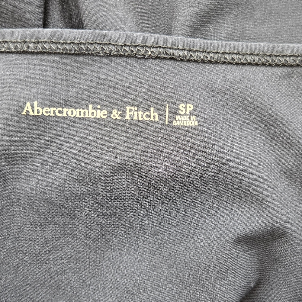 Abercrombie & Fitch One Piece Romper -Size S - Picture 3 of 9